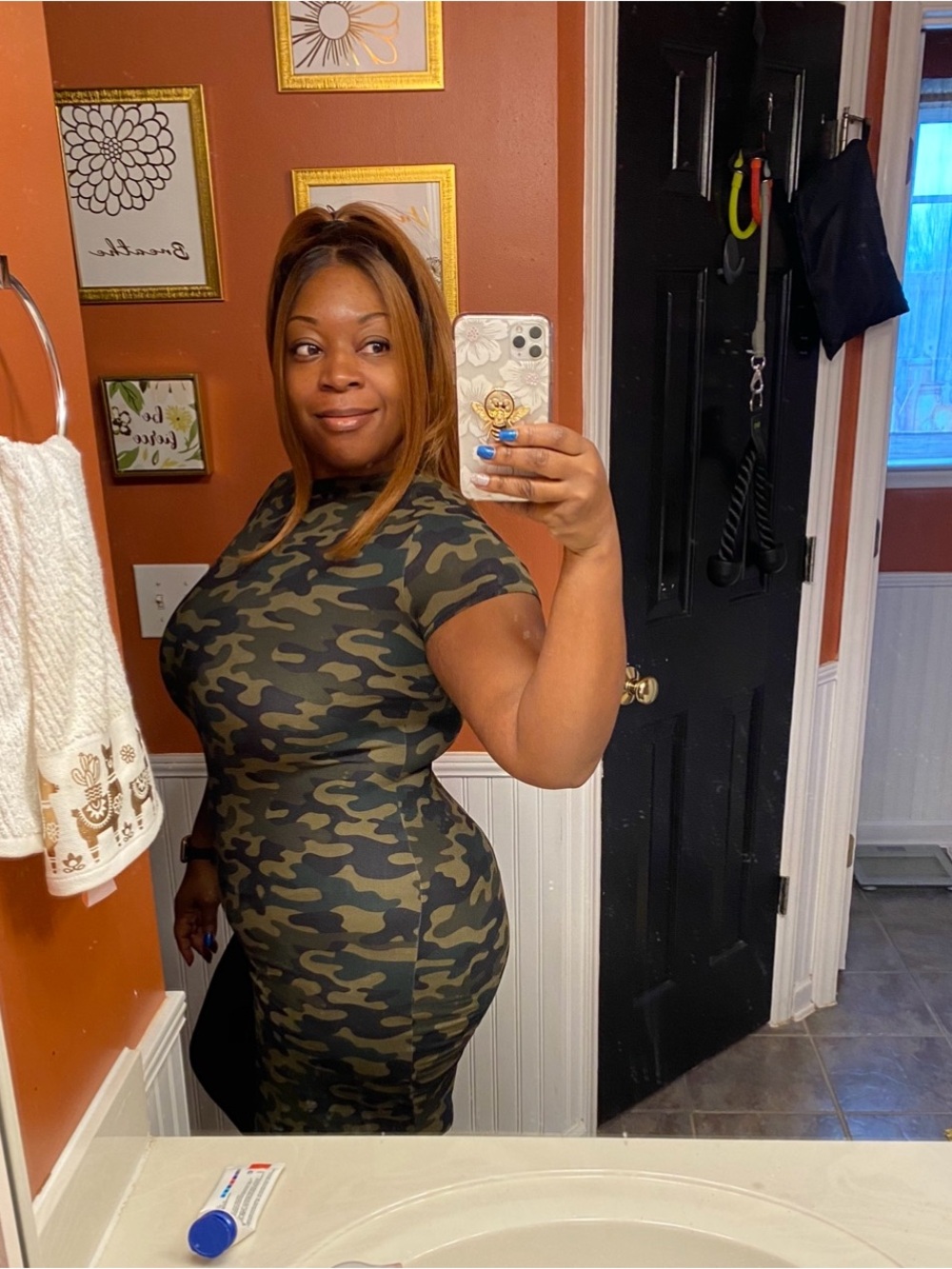 Fitted Camo Midi Dress - Olive & Black🐯